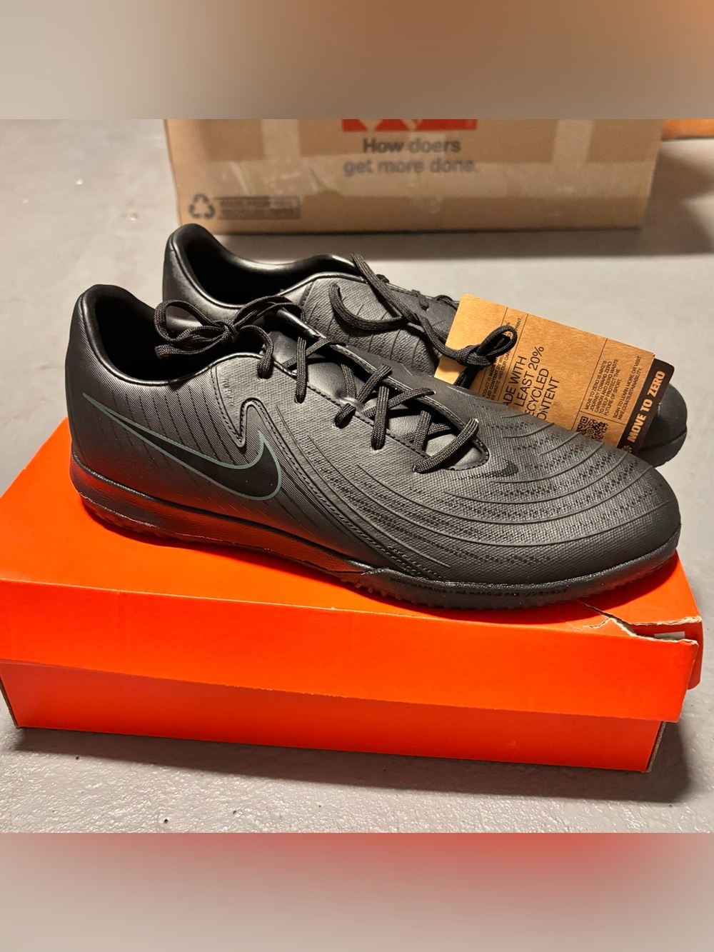 Nike Indoor Soccer Shoes Phantom GX 2 Academy IC 2024 Shadow Pack Black Mens 11